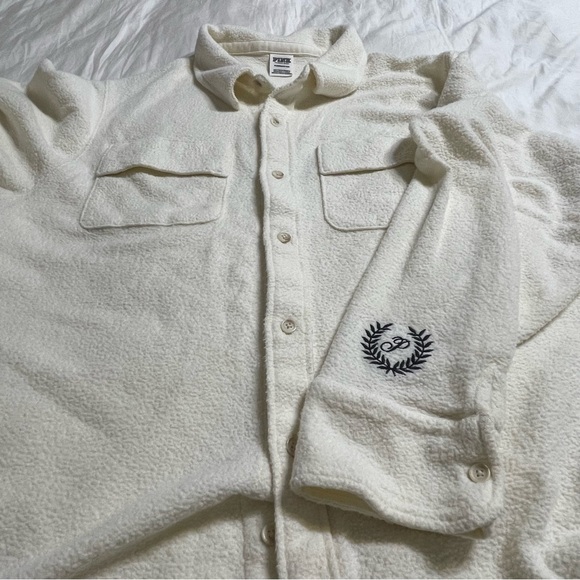 Victoria Secret Pink Fleece Shacket Long Sleeve Reverse Shirt Top XL Cream - Picture 12 of 13